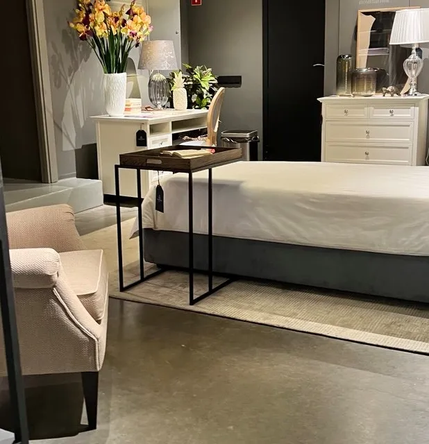 Шоурум компании «Dantone Home», г. Казань — упрочнённый бетонный пол Refloor CT-S200, 450 м²